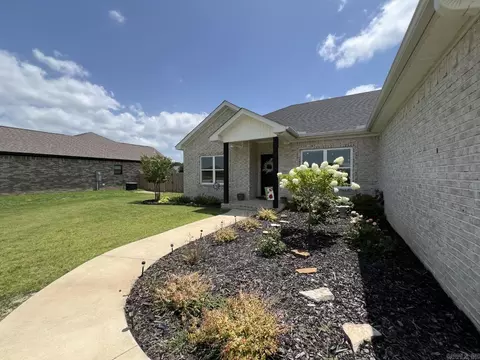Exterior - 1229 Stella Ln, Trumann, AR 72472 photo 2 of 5