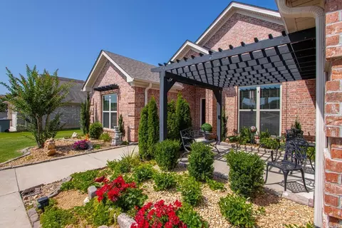 Exterior - 97 Pinnacle Dr, Bryant, AR 72022 photo 4 of 22