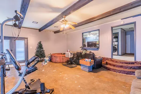 Living - 430 Front St, Gilmore, AR 72339 photo 3 of 4