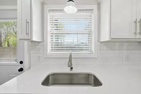 Kitchen - 710 Clara Dr, Conway, AR 72034 photo 1 of 3