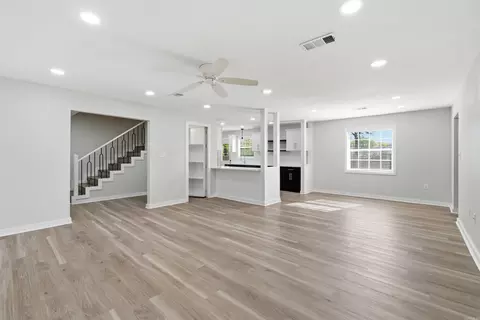 Living - 710 Clara Dr, Conway, AR 72034 photo 1 of 6