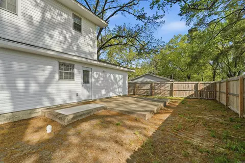 Exterior - 710 Clara Dr, Conway, AR 72034 photo 7 of 10