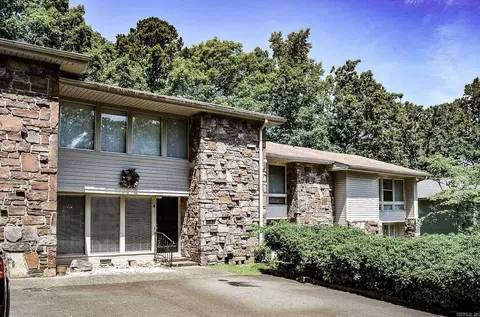 4 Nacozari Ln, Hot Springs Village, AR 71909