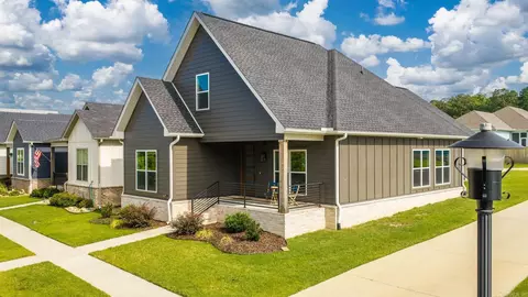 Exterior - 231 A St, Bryant, AR 72022 photo 4 of 7