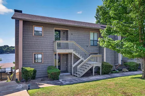 250 Grand Isle Dr #3C, Hot Springs, AR 71913