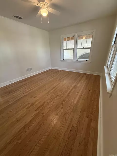 Bedroom - 2119 Sulton St, Malvern, AR 72104 photo 3 of 3