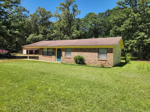 466 Atkins St, Hampton, AR 71744 photo 2