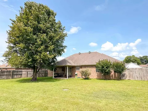 Exterior - 301 Crain, Searcy, AR 72143 photo 8 of 10