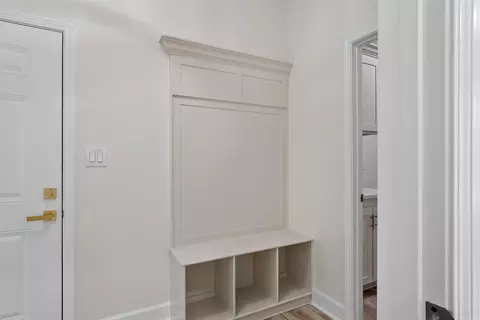 Entry Way - 517 Madeleine Cir, Austin, AR 72007 photo 3 of 3