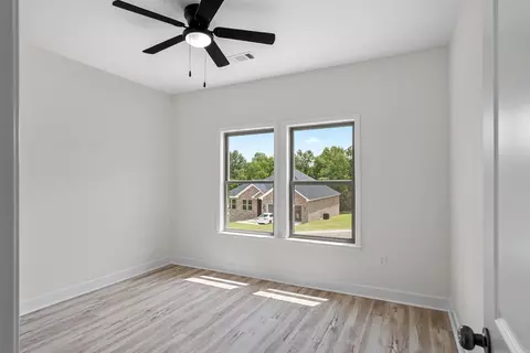 Bedroom - 517 Madeleine Cir, Austin, AR 72007 photo 3 of 8