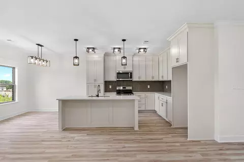 Kitchen - 517 Madeleine Cir, Austin, AR 72007 photo 1 of 3