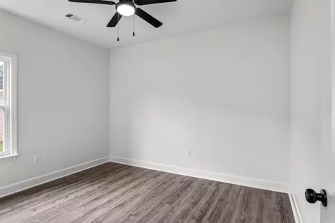 Bedroom - 515 Madeleine Cir, Austin, AR 72007 photo 3 of 7