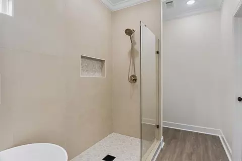 Bath - 513 Madeleine Cir, Austin, AR 72007 photo 3 of 8