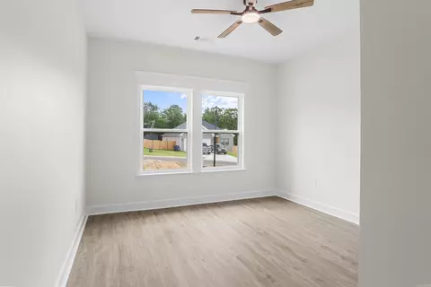 Bedroom - 513 Madeleine Cir, Austin, AR 72007 photo 9 of 11