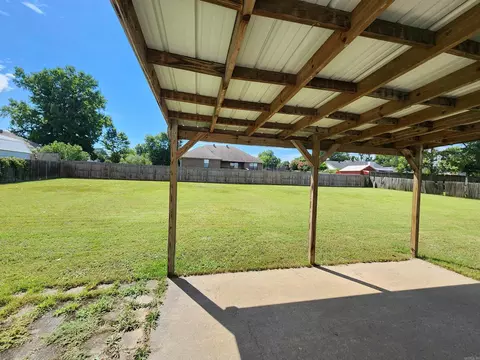 Exterior - 108 Meadows Ln, Beebe, AR 72012 photo 7 of 8
