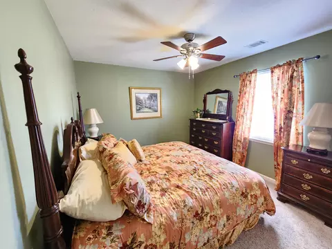 Bedroom - 108 Meadows Ln, Beebe, AR 72012 photo 5 of 6