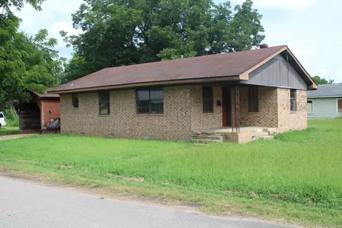 712 S 718 S Ansley St, Nashville, AR 71852