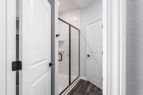 Entry Way - 118 S Apple, Beebe, AR 72012 photo 6 of 7