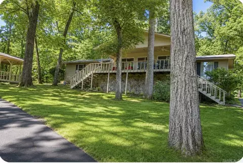 208 Scenic Dr, Hot Springs, AR 71913