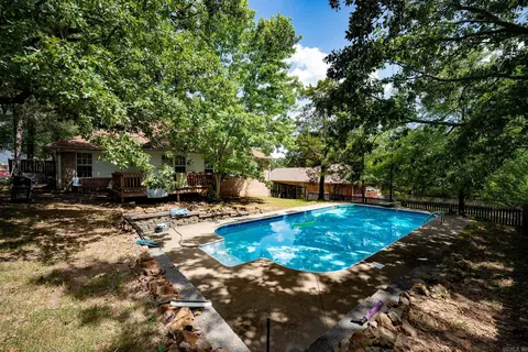 Exterior - 1665 Highpoint Dr, Conway, AR 72034 photo 4 of 12