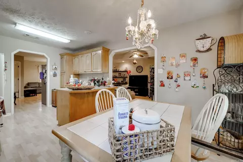 Dining - 1665 Highpoint Dr, Conway, AR 72034 photo 2 of 2