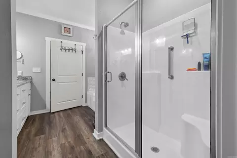 Bath - 1325 W Cleland Rd, Cabot, AR 72023 photo 3 of 6