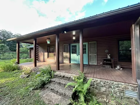 Exterior - 3684 Lute Mountain Rd, Shirley, AR 72153 photo 4 of 14