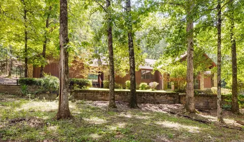 16501 Burlingame Rd, Little Rock, AR 72223