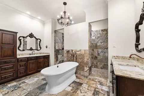 Bath - 320 Round Mountain Rd, Conway, AR 72034 photo 3 of 7
