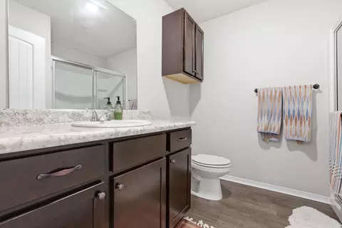 Bath - 69 Dunnaway Dr, Austin, AR 72007 photo 3 of 4
