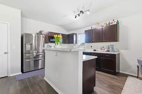 Kitchen - 69 Dunnaway Dr, Austin, AR 72007 photo 1 of 3