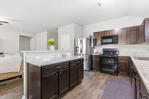 Kitchen - 69 Dunnaway Dr, Austin, AR 72007 photo 3 of 3