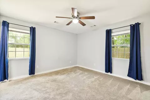 Bedroom - 2310 Tyler St, Benton, AR 72019 photo 1 of 6