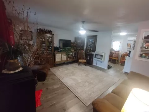 Living - 609 E Webb, Mountain View, AR 72560 photo 3 of 3