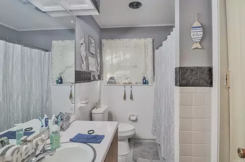 Bath - 505 7th St, Marked Tree, AR 72365 photo 1 of 1