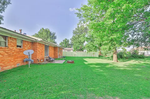 Exterior - 505 7th St, Marked Tree, AR 72365 photo 8 of 10