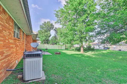 Exterior - 505 7th St, Marked Tree, AR 72365 photo 7 of 10