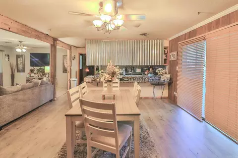 Dining - 505 7th St, Marked Tree, AR 72365 photo 3 of 3