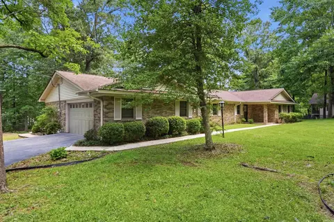 Exterior - 623 Beverly Dr, Benton, AR 72019 photo 1 of 9