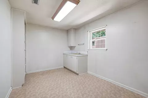 Other - 623 Beverly Dr, Benton, AR 72019 photo 2 of 8