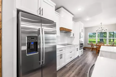 Kitchen - 151 Hayden Dr, Beebe, AR 72012 photo 2 of 3