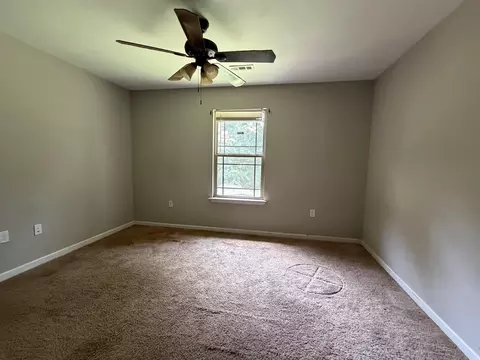 Bedroom - 1065 Skyline Dr, Alexander, AR 72002 photo 5 of 6