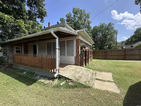 Exterior - 502 W 6th St, Rector, AR 72461 photo 5 of 5