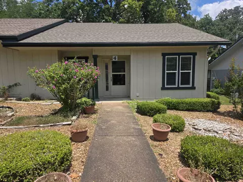 4 Spring River Ln, Cherokee Village, AR 72529