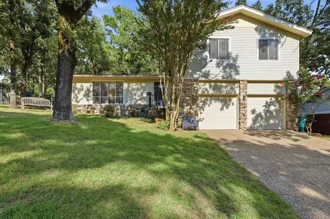 1805 Alberta Dr, Little Rock, AR 72227