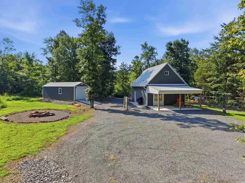Exterior - 950 Sunny Slope Rd, Edgemont, AR 72044 photo 1 of 12