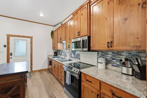 Kitchen - 950 Sunny Slope Rd, Edgemont, AR 72044 photo 1 of 1