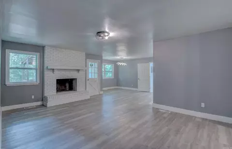 Living - 312 Eubanks Rd, Sherwood, AR 72120 photo 2 of 7