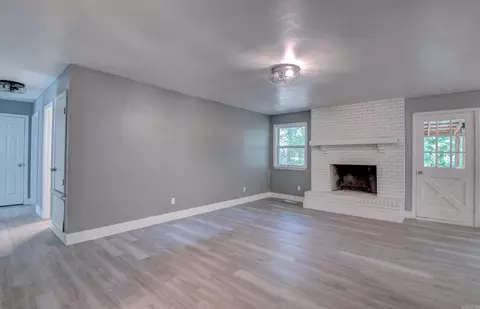 Living - 312 Eubanks Rd, Sherwood, AR 72120 photo 5 of 7
