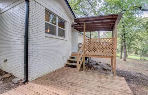 Exterior - 312 Eubanks Rd, Sherwood, AR 72120 photo 5 of 10